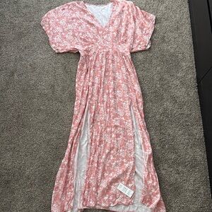 Cupshe pink and white flowered sundress with double slit